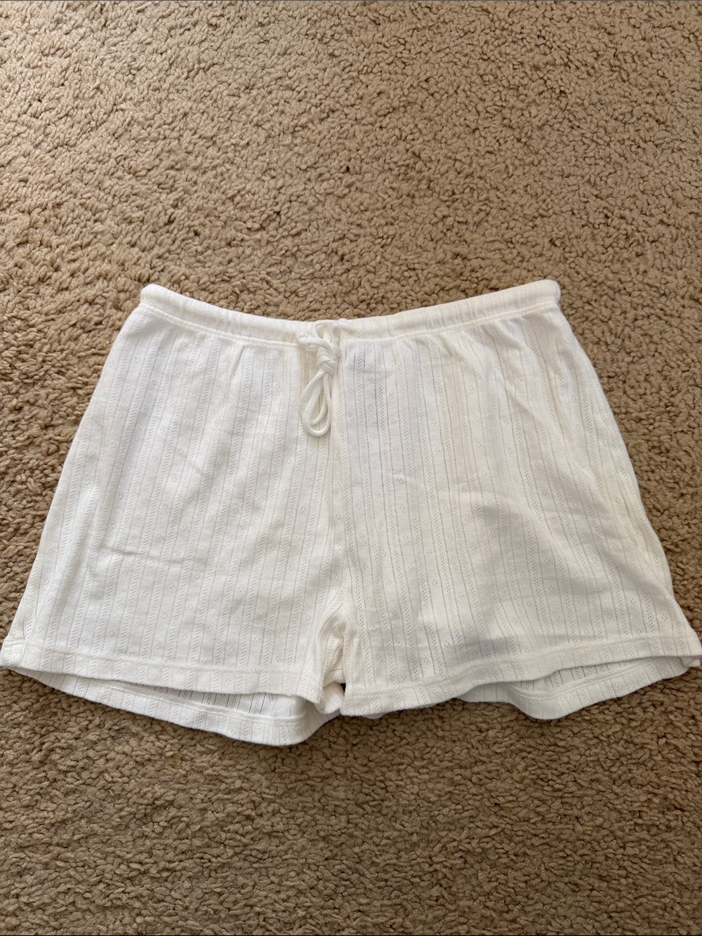 Brandy melville (St George) white emery eyelet shorts